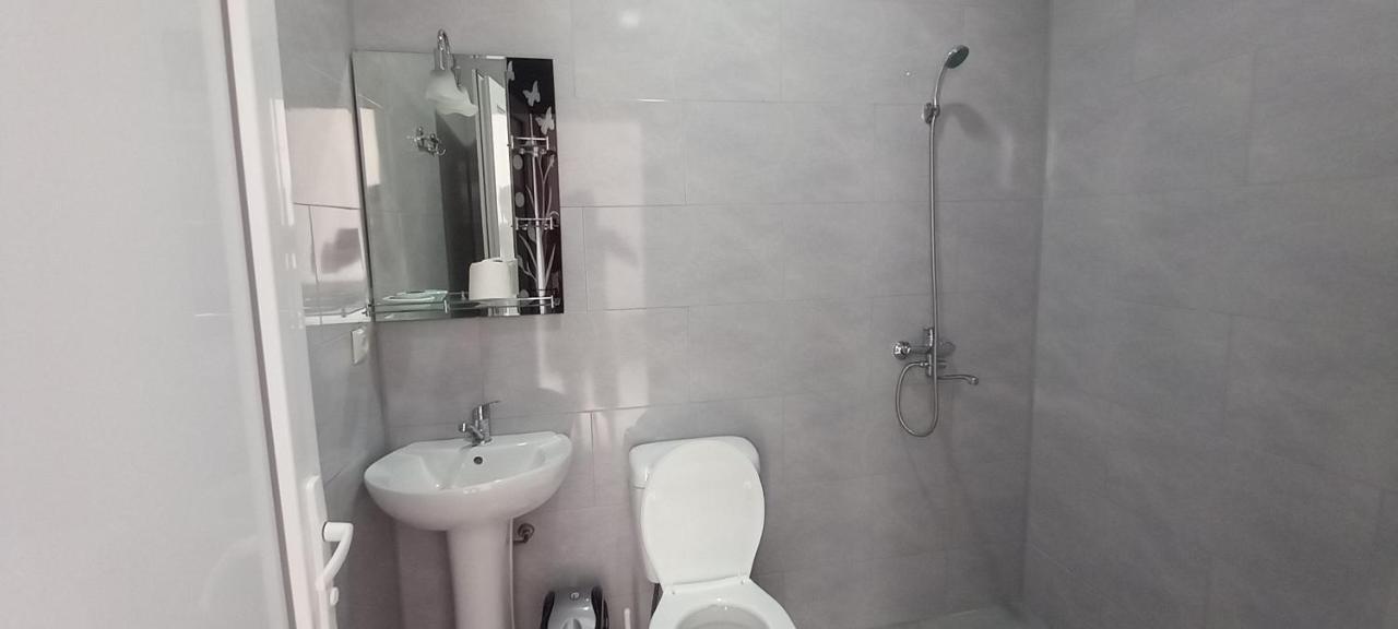 Guest House Marineza Gonio Esterno foto