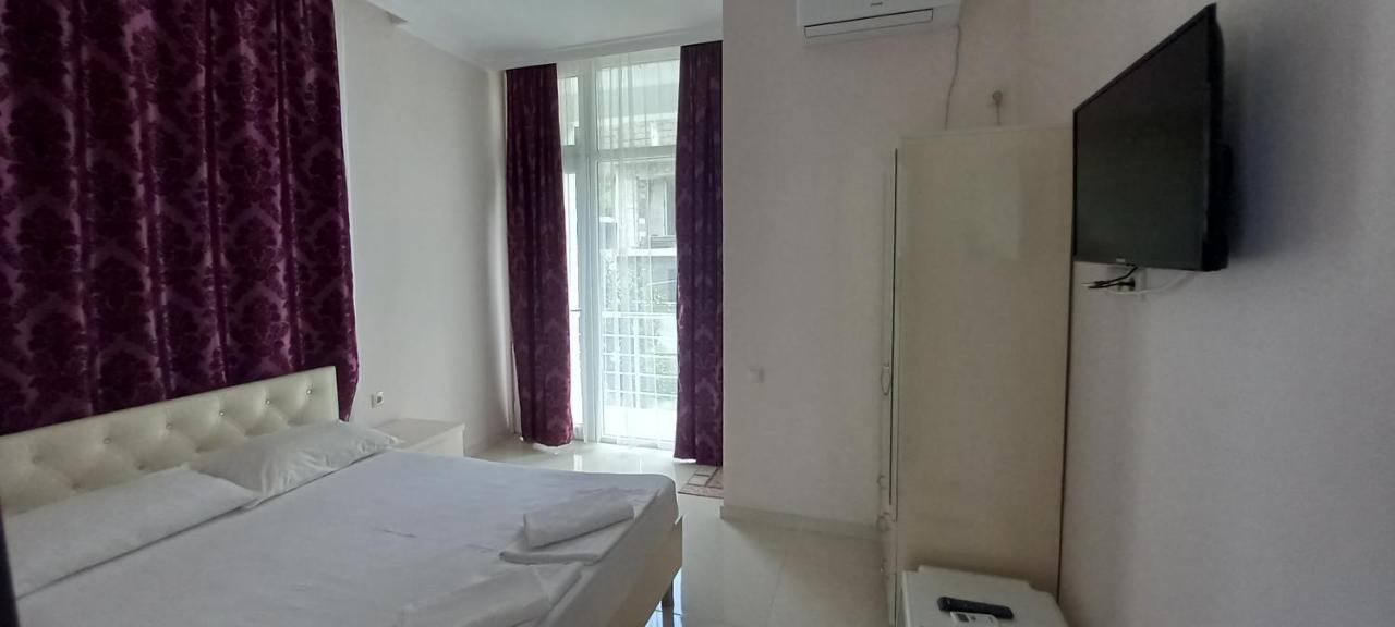 Guest House Marineza Gonio Esterno foto