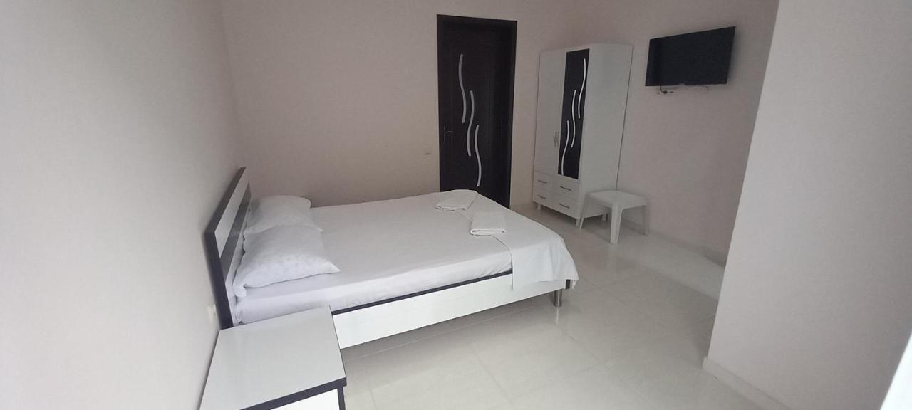 Guest House Marineza Gonio Esterno foto