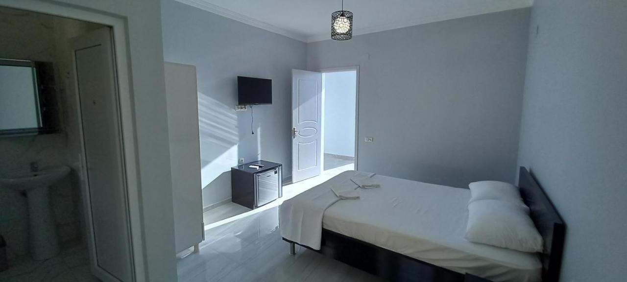 Guest House Marineza Gonio Esterno foto