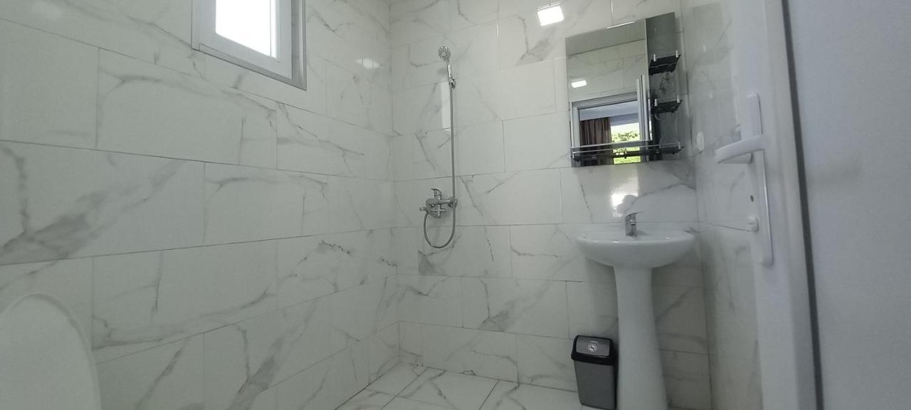 Guest House Marineza Gonio Esterno foto